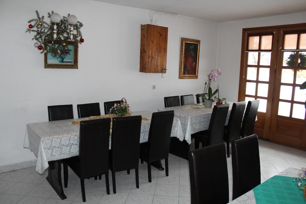 Pensiunea Iulia Bran  Extérieur photo